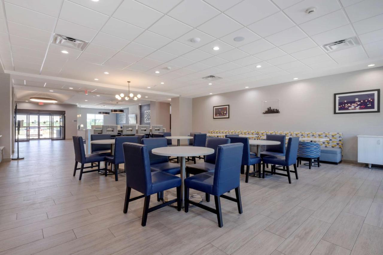 Best Western Plus Choctaw Inn & Suites Bagian luar foto