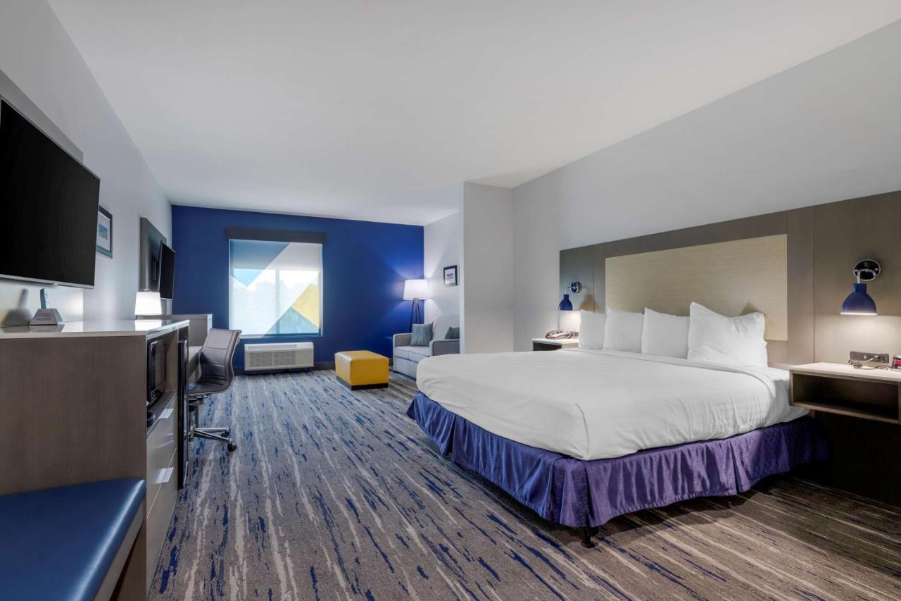 Best Western Plus Choctaw Inn & Suites Bagian luar foto
