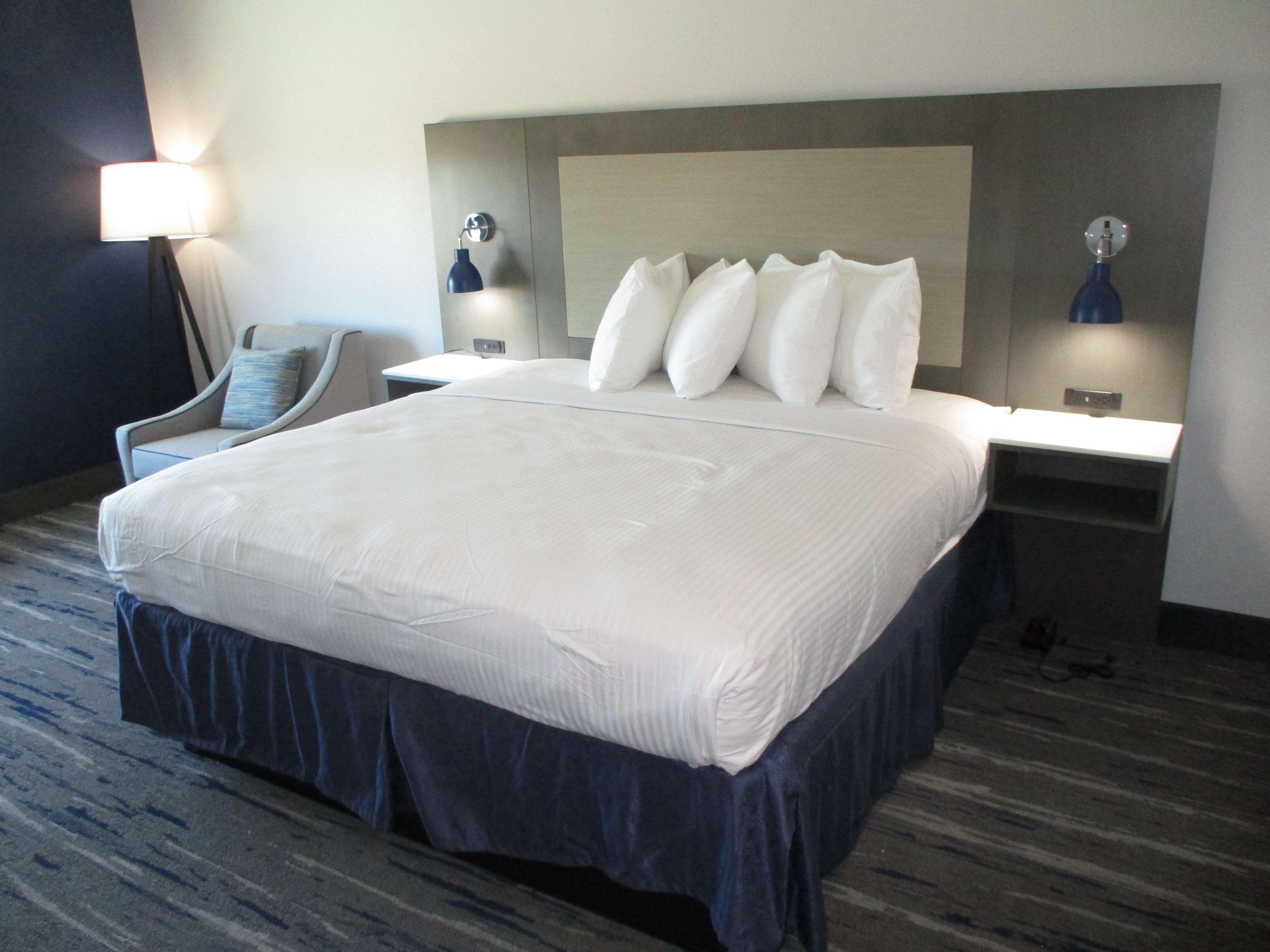 Best Western Plus Choctaw Inn & Suites Bagian luar foto