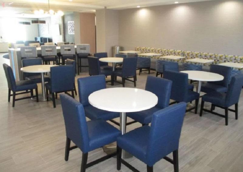 Best Western Plus Choctaw Inn & Suites Bagian luar foto