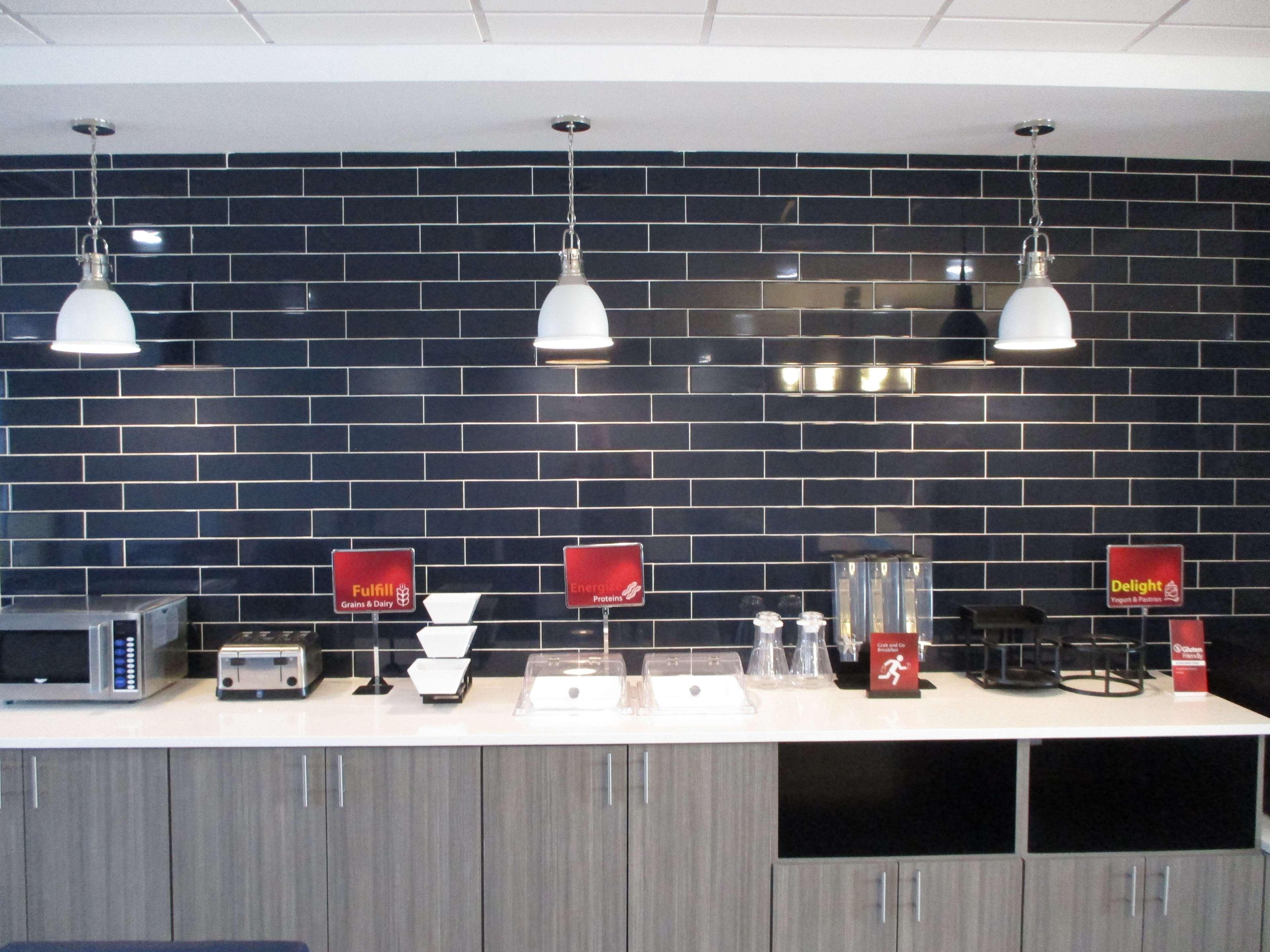Best Western Plus Choctaw Inn & Suites Bagian luar foto