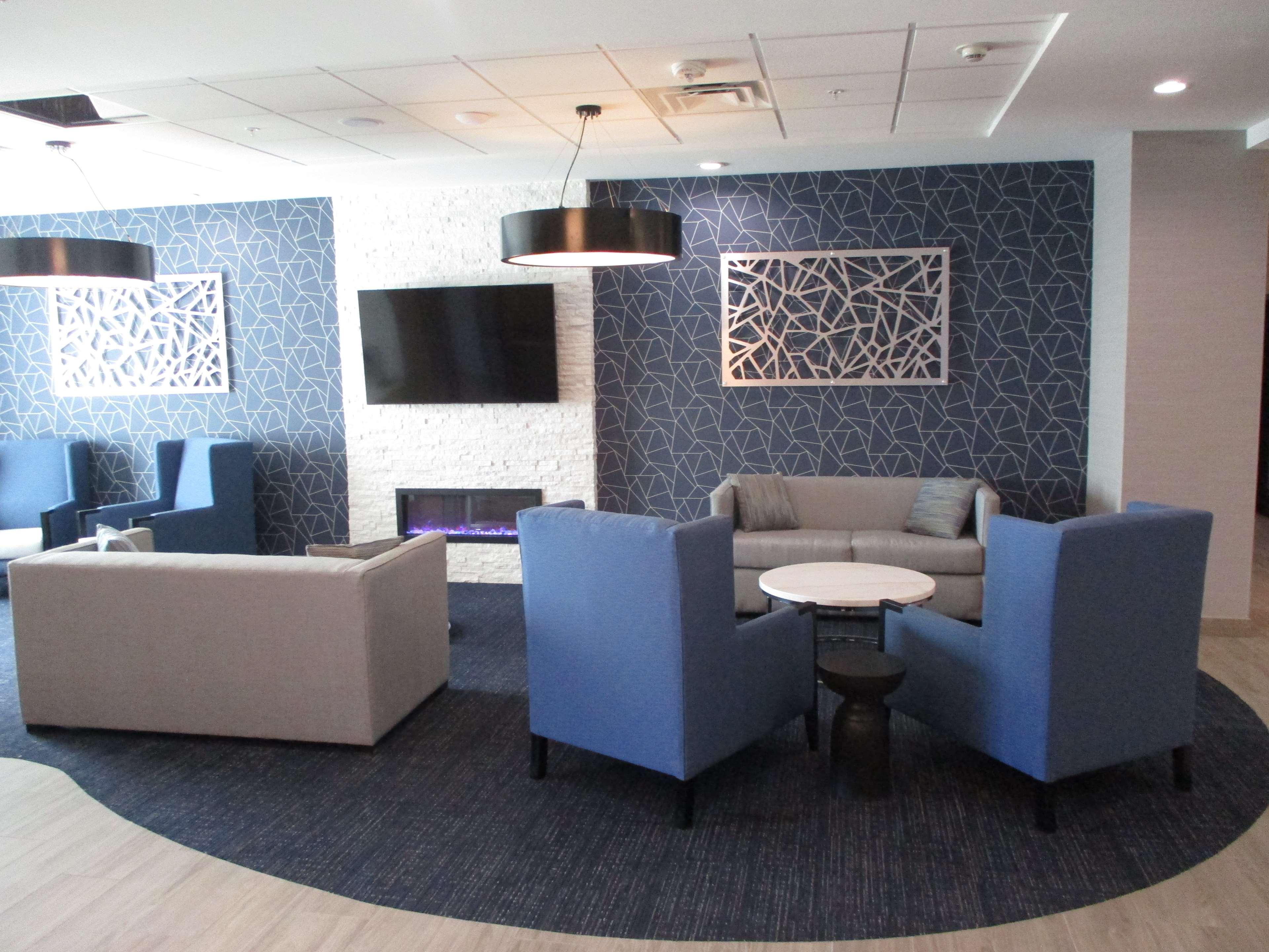 Best Western Plus Choctaw Inn & Suites Bagian luar foto