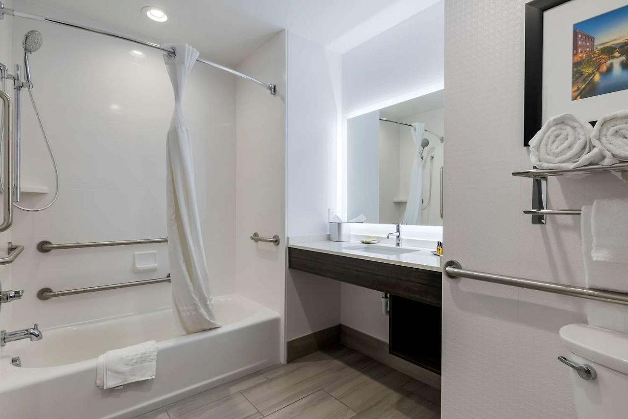 Best Western Plus Choctaw Inn & Suites Bagian luar foto