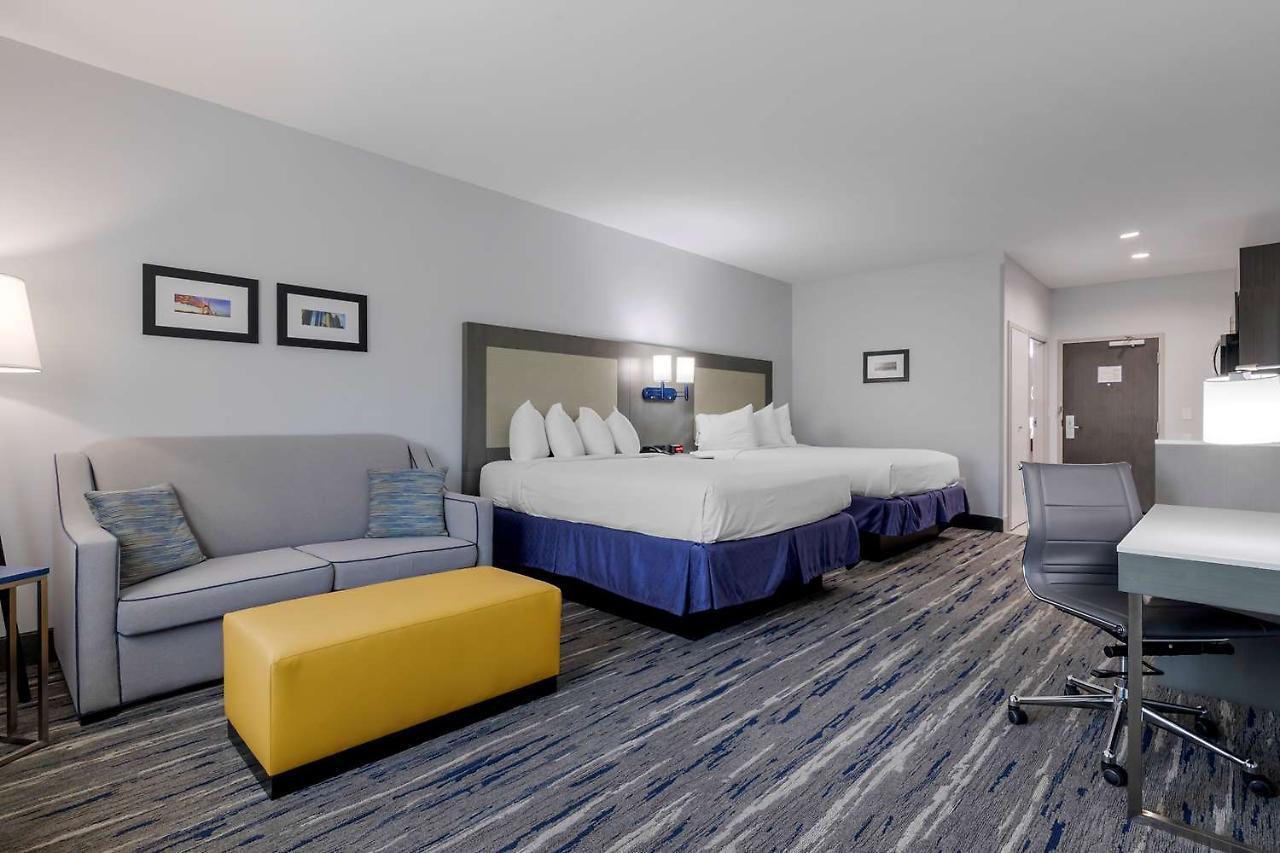 Best Western Plus Choctaw Inn & Suites Bagian luar foto